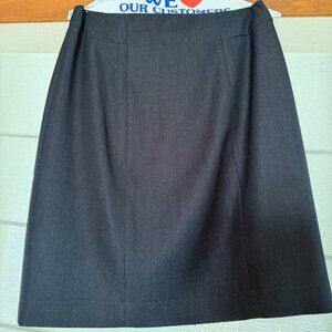 Tahari Black Pencil Skirt – Classic Suiting